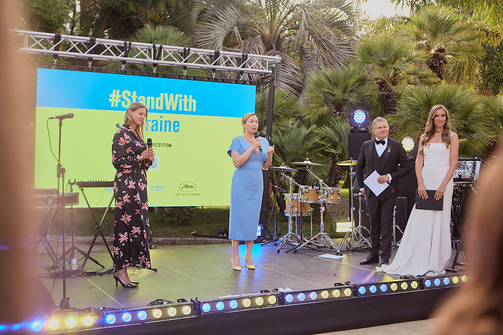 #StandWithUkraine: У Каннах відбувся благодійний вечір-аукціон на підтримку української кіноіндустрії