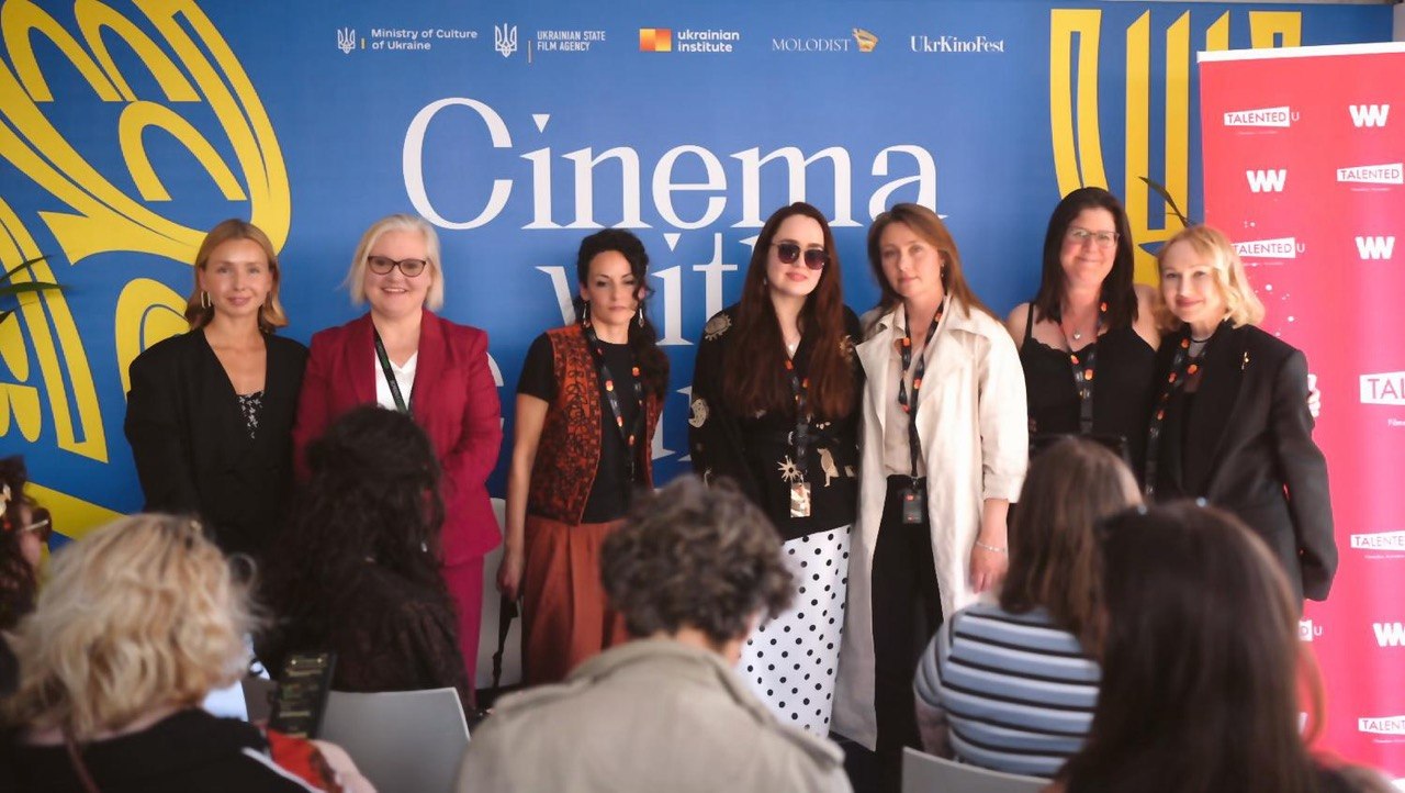 Українському павільйоні відбулася міжнародна панельна дискусія «Women, War and Witness: Cinema in Times of Global Crisis»